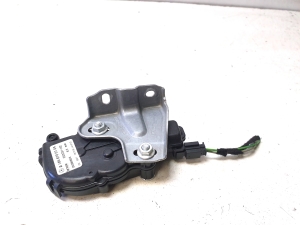 Mercedes Benz GL-Class 166 (2012–2015) Rear fork windshield motor A1666700104 - 4