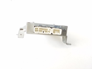 LEXUS LS (2000–2006) Juhtplokk 8922750090 - 3