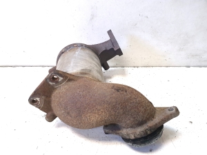 TOYOTA Avensis Verso M2 (2001–2009) Katalizators - 3