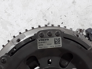 VOLVO XC60 (2017–2026) Clutch flywheel 31491811 - 2