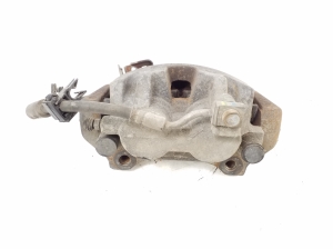 Jeep Grand Cherokee WK2 (2010–2026) Eesmine pidurisadul 68138842AA - 4