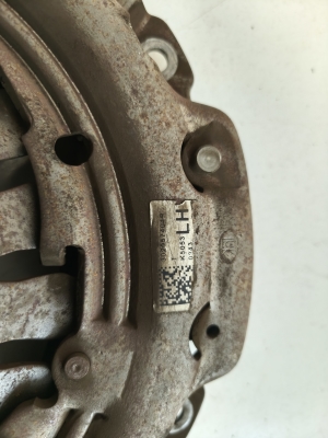 RENAULT Clio IV (2012–2019) Mécanisme d’embrayage 302057404R - 3