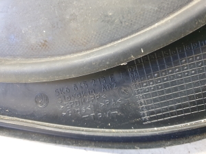 Volkswagen Golf VI (2008–2013) Tagumise külgukse kolmnurkklaas 5K6845213E - 2