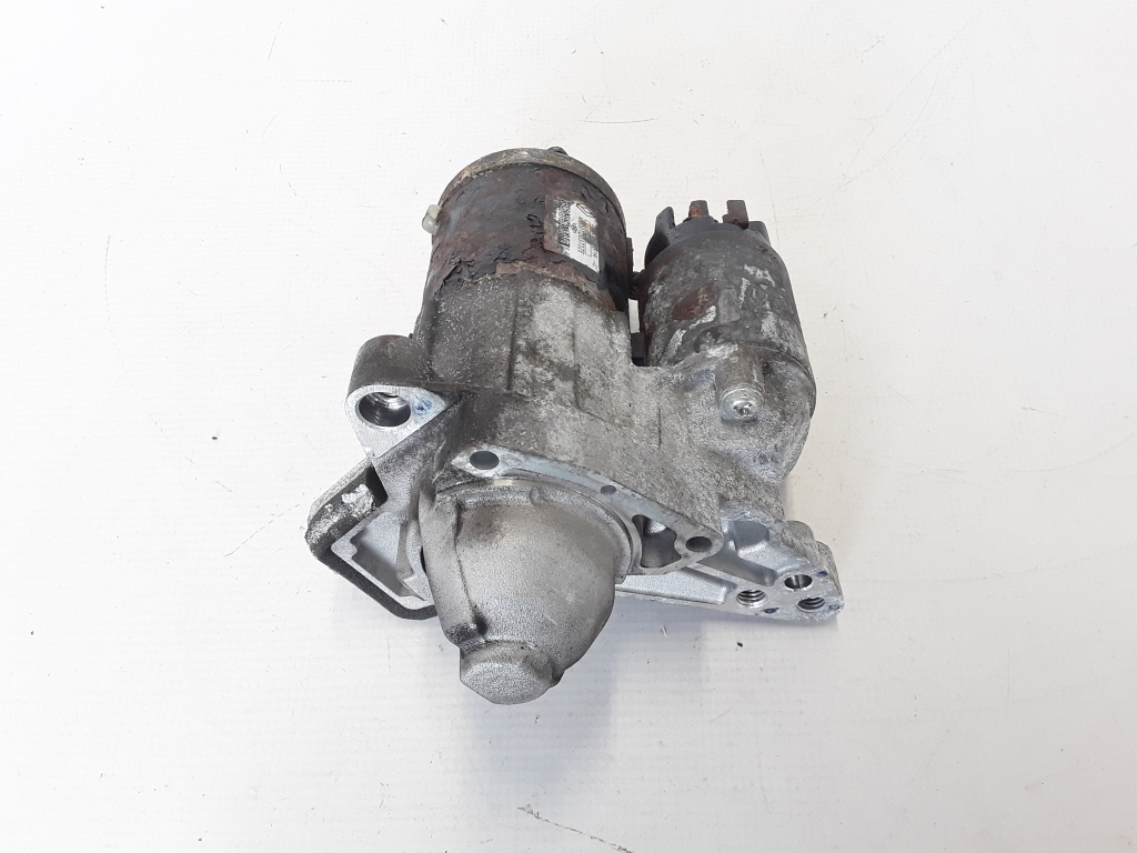 DACIA Sandero 2 generation (2013-2020) Starter Motor 233000557R 21084329