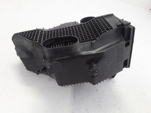  Air filter housing 