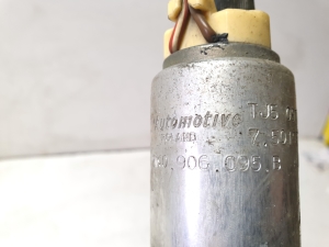 AUDI Q5 (2008–2017) Kütusepump 8K0906095B - 2