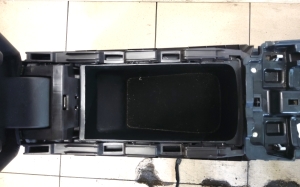 RENAULT Espace V (2014–2026) Mittelkonsole 1351538X - 2