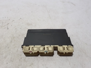   Priekšējā sēdekļa vadības bloks  - A2069009121 