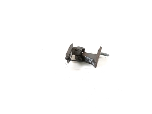   Charnière inférieure de porte avant  - 8W0831403A 