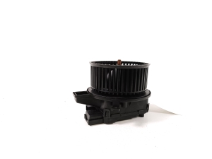 AUDI A4 B9 (2015–2026) Heizungsgebläsemotor 4M1820021C - 4