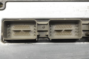 Ford Focus (2004–2011) Engine control unit 5M5112A650SF - 2