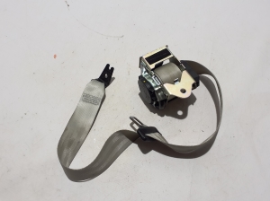 VOLVO XC60 (2017–2026) Rear seat belt 39842313 - 4