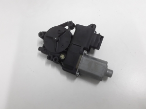 Kia Sorento (2009–2014) Rear side door window regulator motor 834602P010 - 3