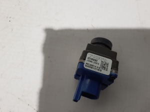VOLVO XC60 (2017–2026) Trunk opening switch 31675542 - 3