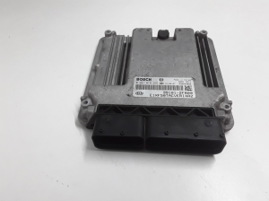 Engine control unit - 391012F800