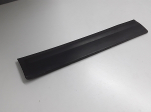 Kia Sorento (2009–2014) Rear side door molding 877342P000 - 3