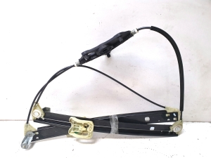 AUDI A4 B9 (2015–2026) Front door window regulator 8W0837461 - 2