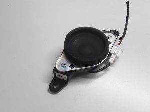 Kia Sorento (2009–2014) Speaker 963612PAA0 - 3