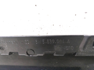 AUDI A4 B9 (2015–2026) Tagumise külgukse klaasi välimine liist 8W5839904A - 2