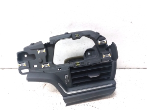 Grilles de ventilation du tableau de bord - 8W1820901
