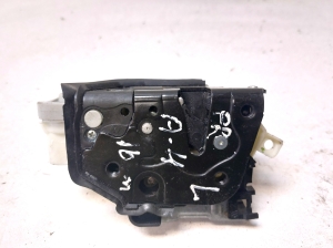 Serrure de porte avant - A046879
