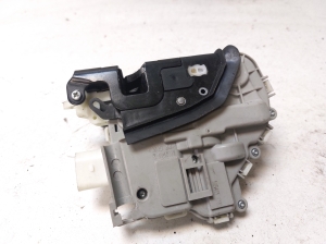AUDI A4 B9 (2015–2026) Türschloss vorne A046879 - 3