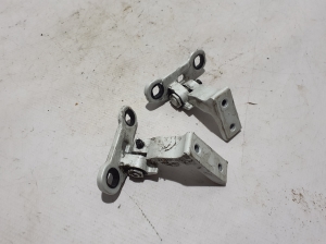 VOLVO XC60 (2017–2026) Rear side door upper hinge 31468521 - 3