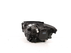 Mercedes Benz B-Class 247 (2018–2026) Scheinwerfer vorne A2479061404 - 3