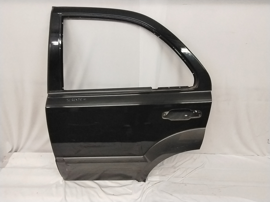 Kia Sorento (2002–2009) Tür hinten 770033E111 Kia Sorento (2002–2009) Tür hinten 770033E111