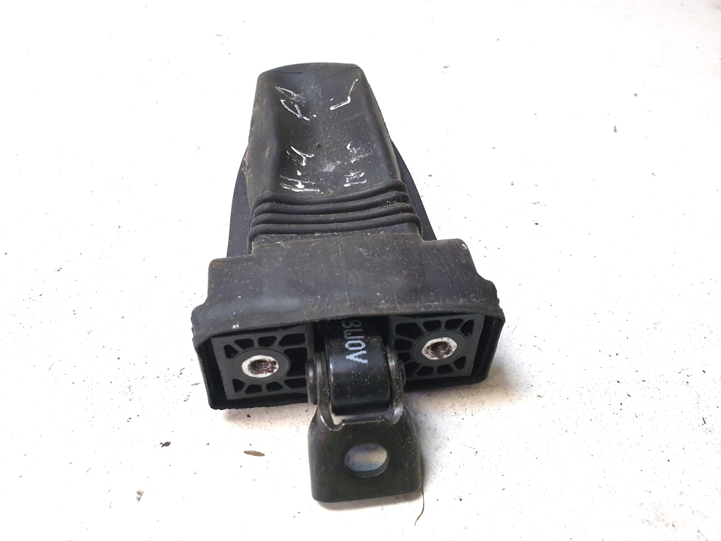 AUDI A4 B9 (2015–2026) Esiukse avamise piiraja 8W0837267 AUDI A4 B9 (2015–2026) Esiukse avamise piiraja 8W0837267