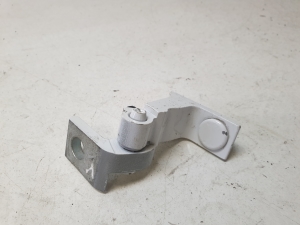 AUDI A4 B9 (2015–2026) Rear side door lower hinge 8W0831403A - 4