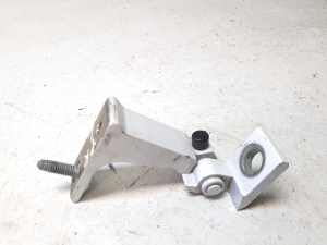 AUDI A4 B9 (2015–2026) Esiukse ülemine hing 8W5831403A - 2
