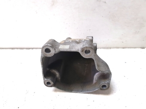 Mercedes Benz Sprinter /906/ (2006–2018) Motorhalter A6512231804 - 4