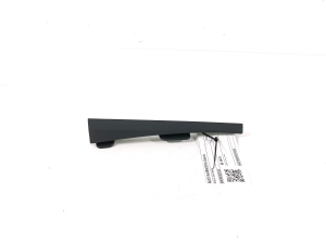 Autre pièce de l’habitacle - 8W0868203A