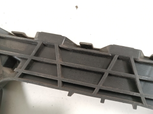 AUDI A4 B9 (2015–2026) Rear bumper bracket 8W9807453C - 3