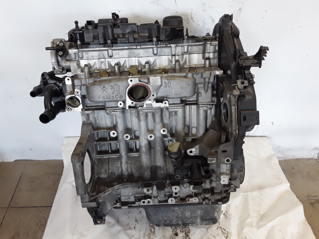 VOLVO V60 1 generation (2010-2020) Tuščias variklis D4162T 21084315