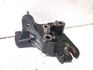 Ford Galaxy (2015–2026) Engine bracket DS7Q6030BD - 3