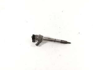   Injecteur de carburant  - 05L130277J 