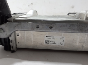 Mercedes Benz GLC-Class 254 (2022–2026) Vahejahuti radiaator A1390903002 - 3