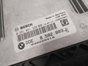 BMW X5 F15 (2013–2018) Motora vadības bloks 8582803 - 3