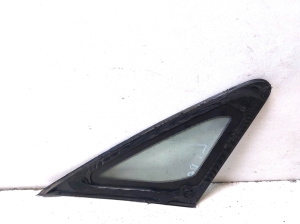 TOYOTA Avensis Verso M2 (2001–2009) Front body quarter glass E643R00033 - 2