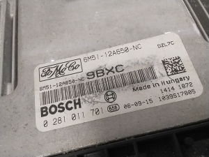 Ford Focus (2004–2011) Engine control unit 6M5112A650NC - 3