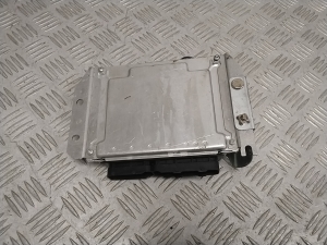 Hyundai Getz (2002–2011) Engine control unit 3910127715 - 4