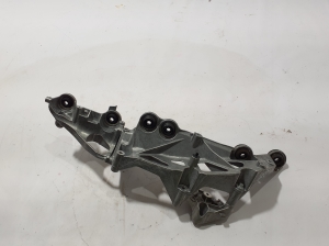 Mercedes Benz GLC-Class 254 (2022–2026) Luftfiltergehäusehalter A1390108200 - 4
