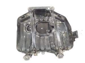   Sonstiger Halter  - 68145554AF 