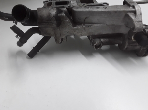 Kia Sorento (2009–2014) EGR valve 284102F000 - 2