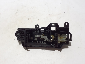 AUDI A4 B9 (2015–2026) Rear side door exterior handle and its parts - 2