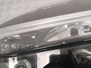 VOLVO S90 (2016–2026) Esituli 31689196 - 6
