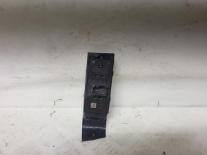 Skoda Fabia MK 3 (2014–2021) Fensterheberschalter vorne 6V1-959857 - 2