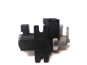 Kia Sorento (2002–2009) Magnetventil 72190315 - 3